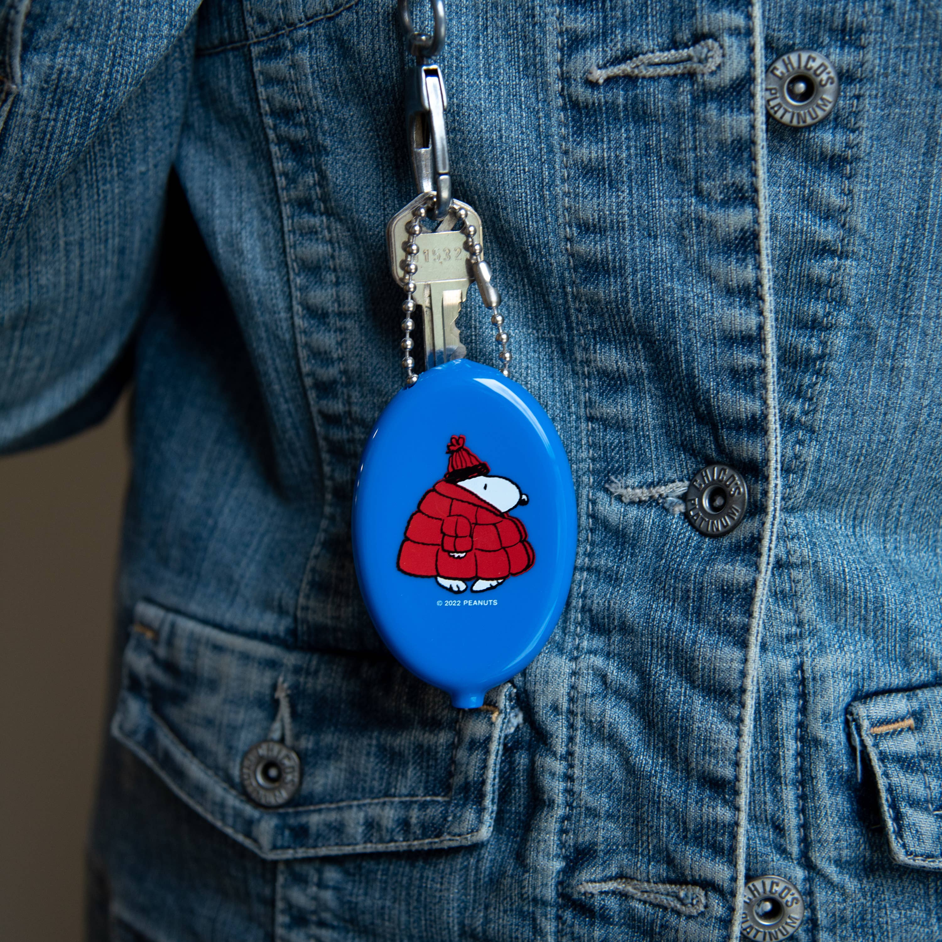 Snoopy Puffy Coat Coin Pouch