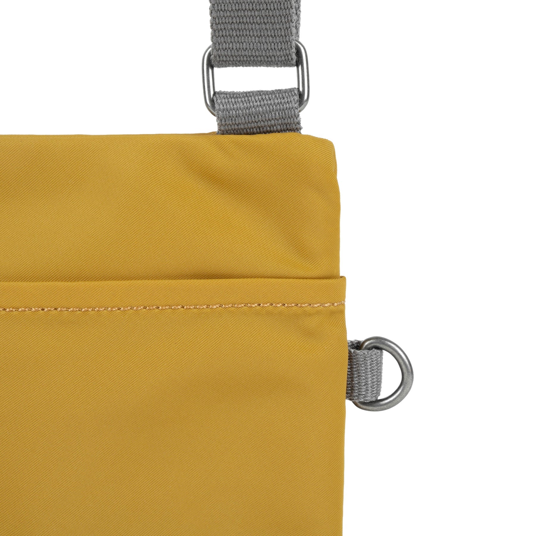 Corn Chelsea Travel Pocket