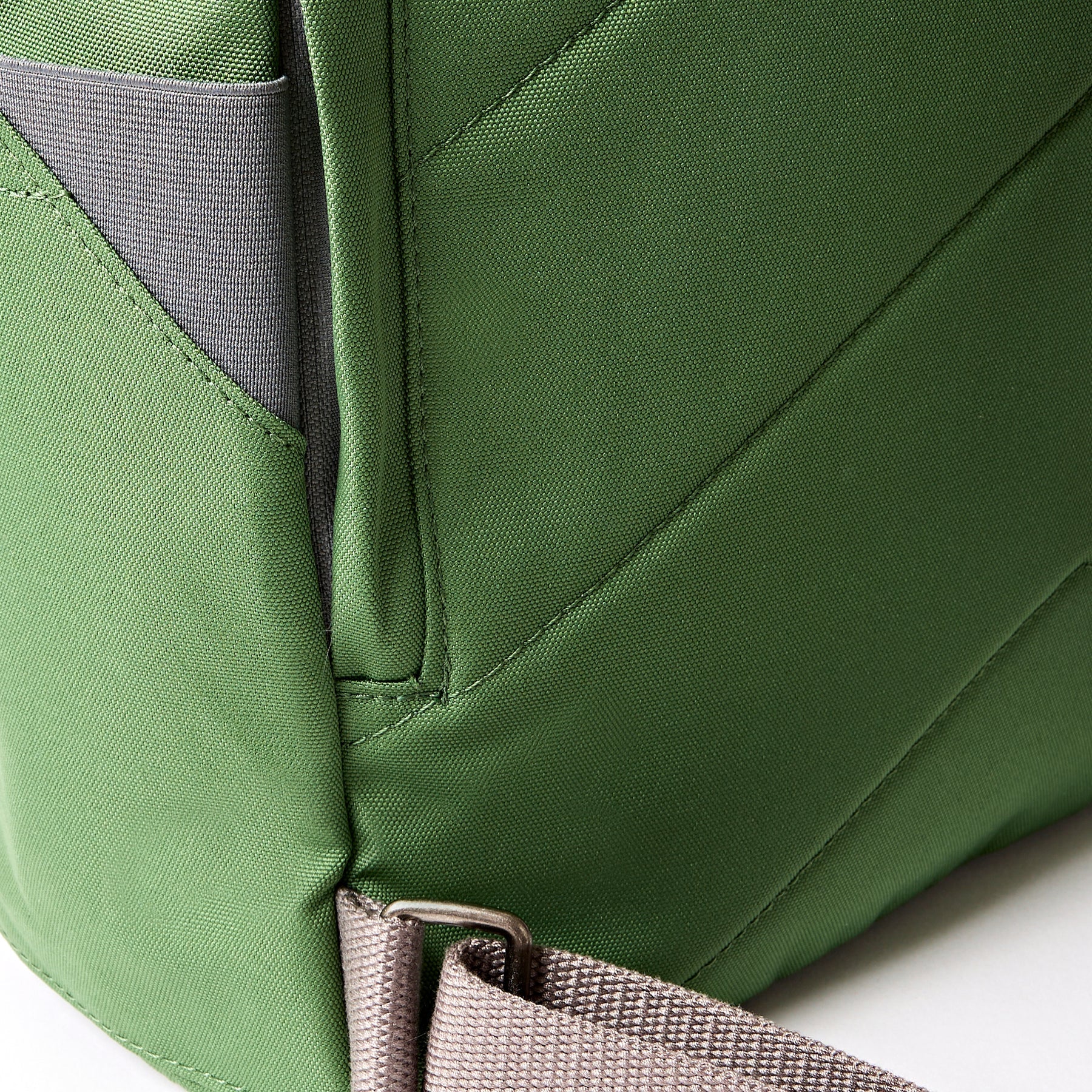 Medium Artichoke Sustainable Finchley Backpack