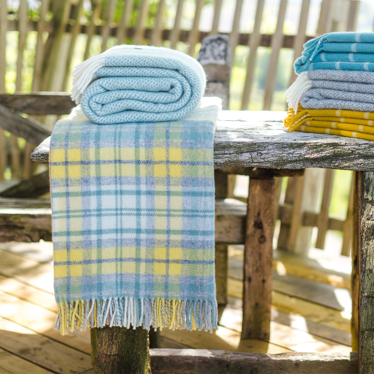 Cottage Ocean Check Throw