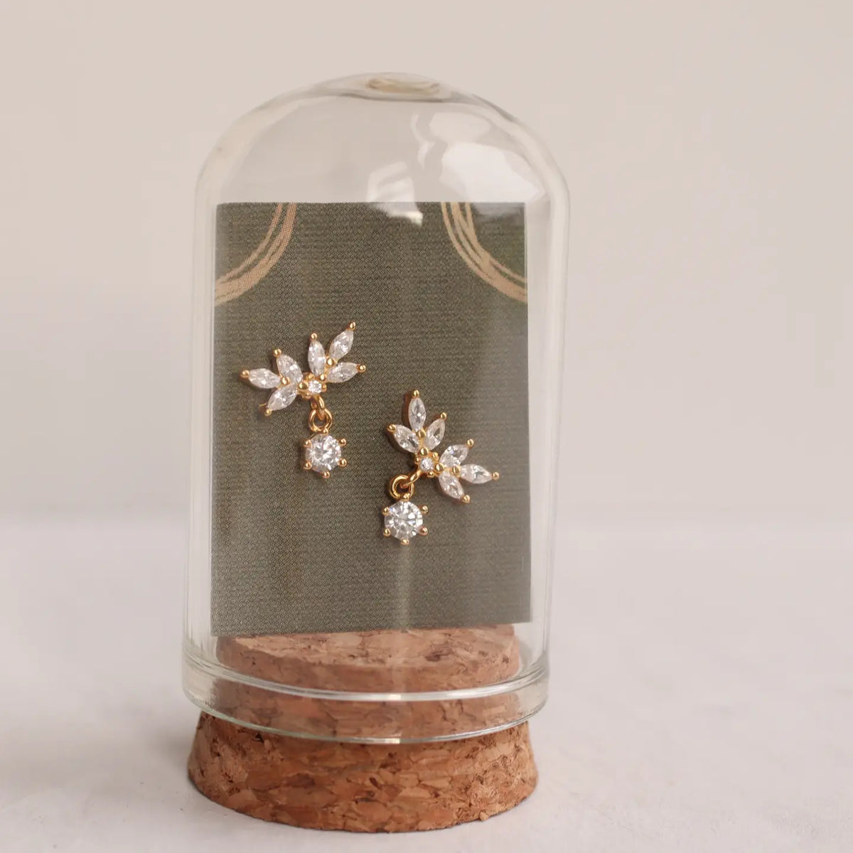 Oak Leaf Japanese Stud Earrings