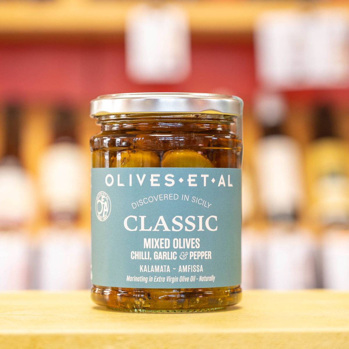 Classic Chilli, Garlic & Black Pepper Whole Olives