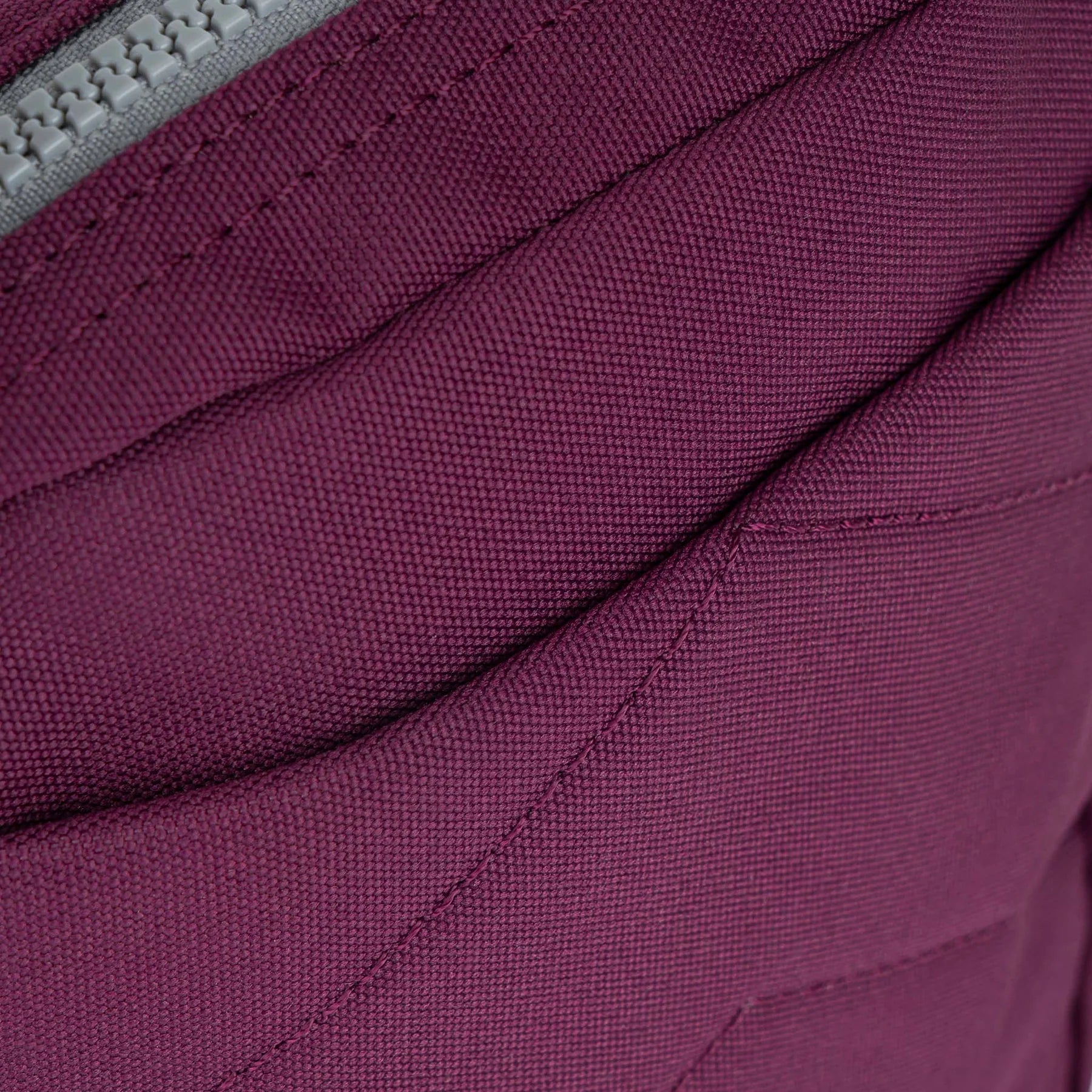 Cherry Lacquer Bond Recycled Canvas Bag