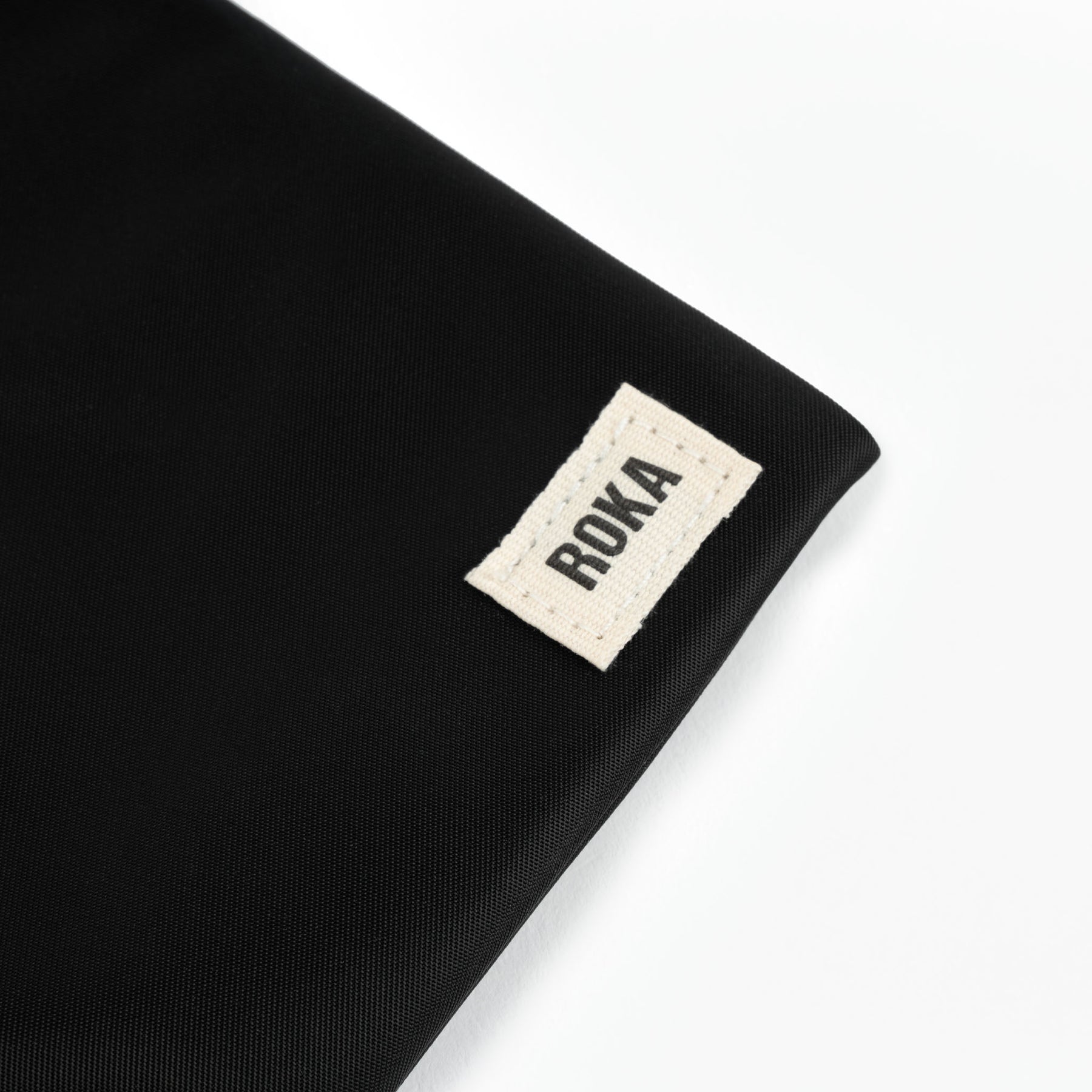 Black Chelsea Travel Pocket