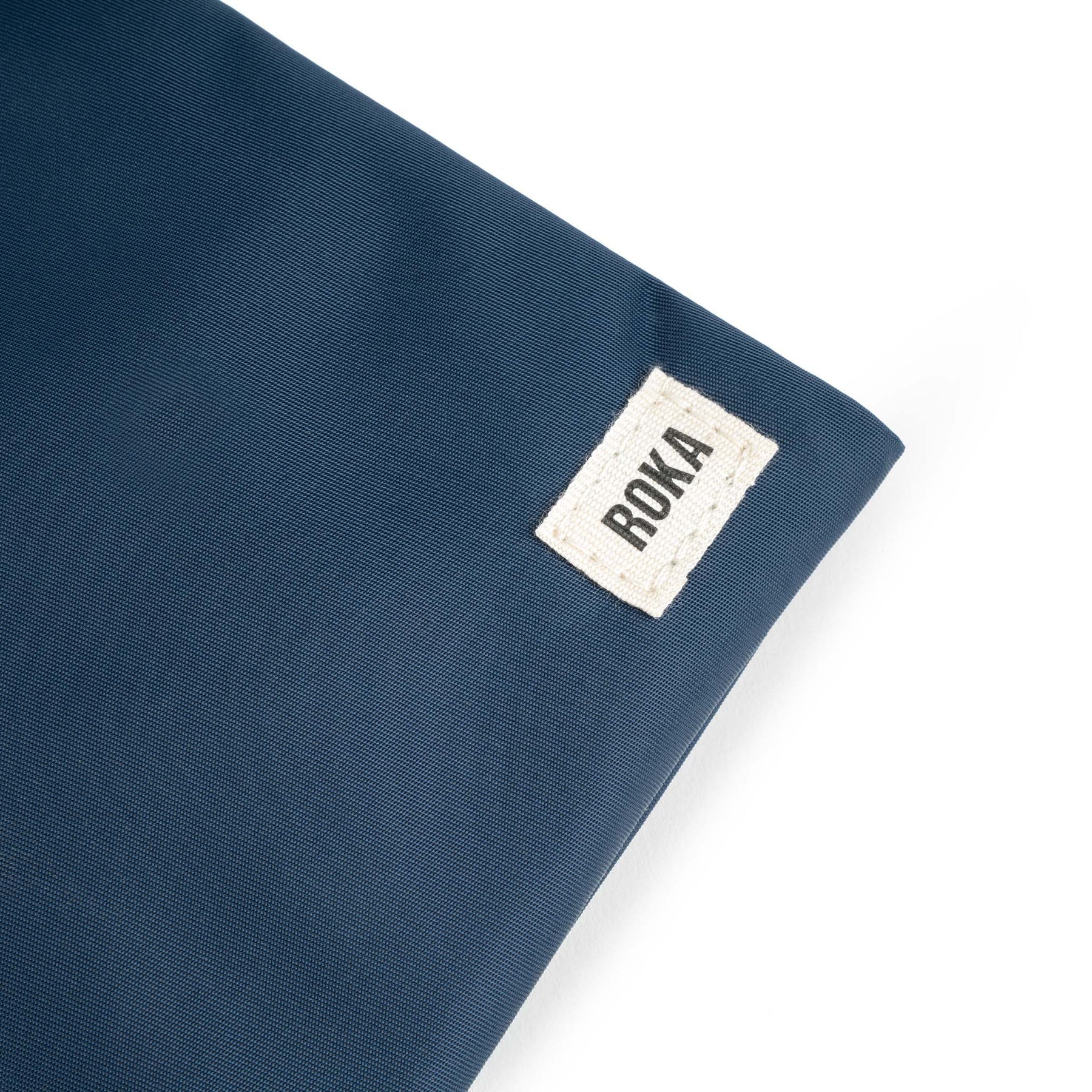 Midnight Chelsea Travel Pocket