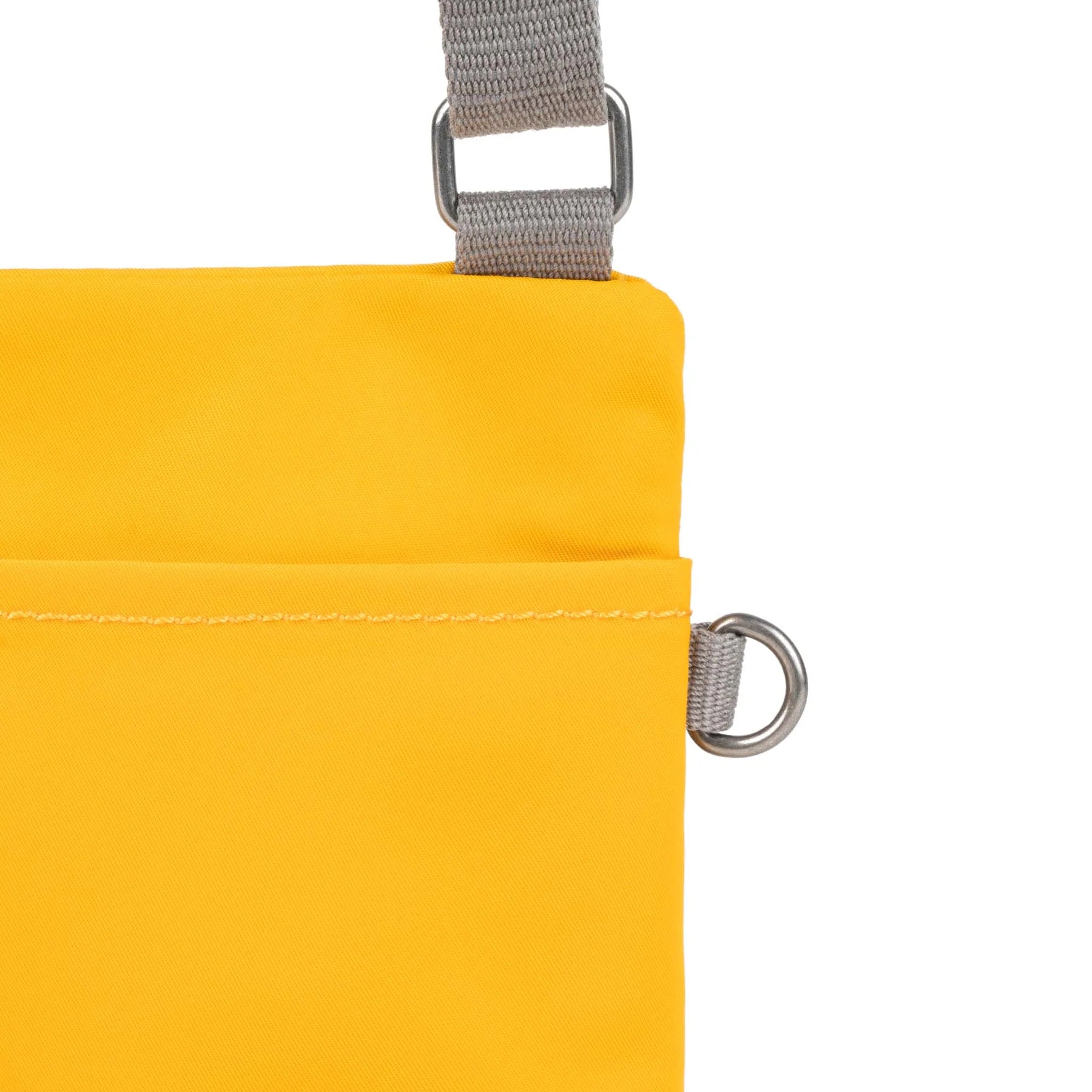 Saffron Chelsea Travel Pocket