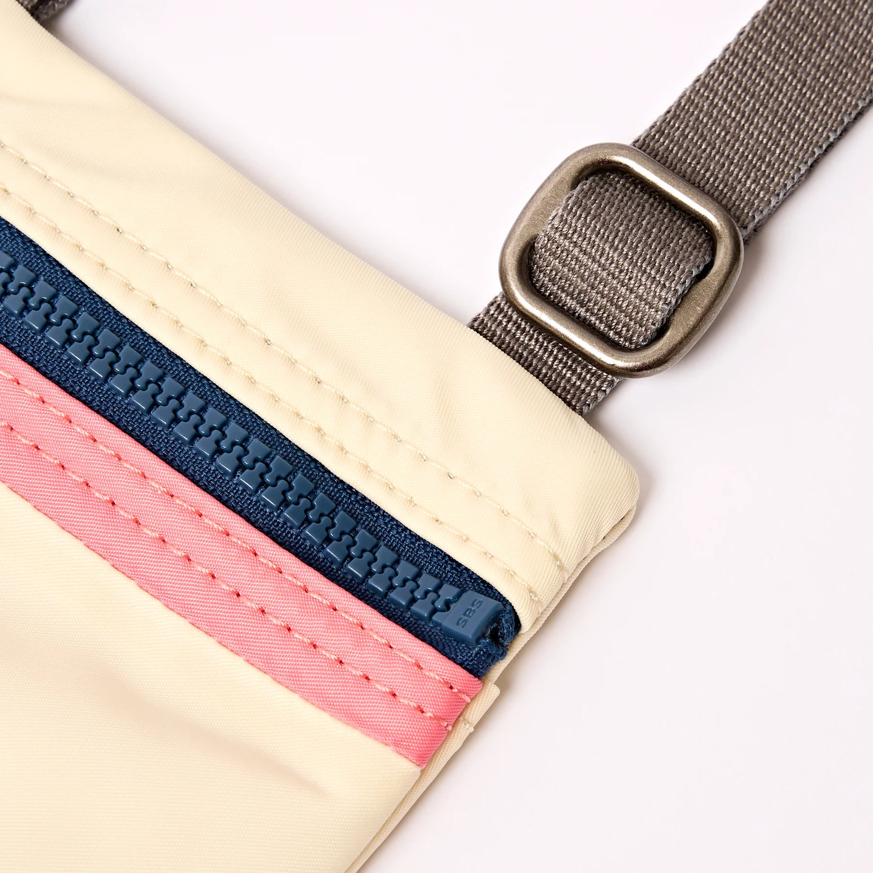 Wax Paper Stripe Chelsea Travel Pocket
