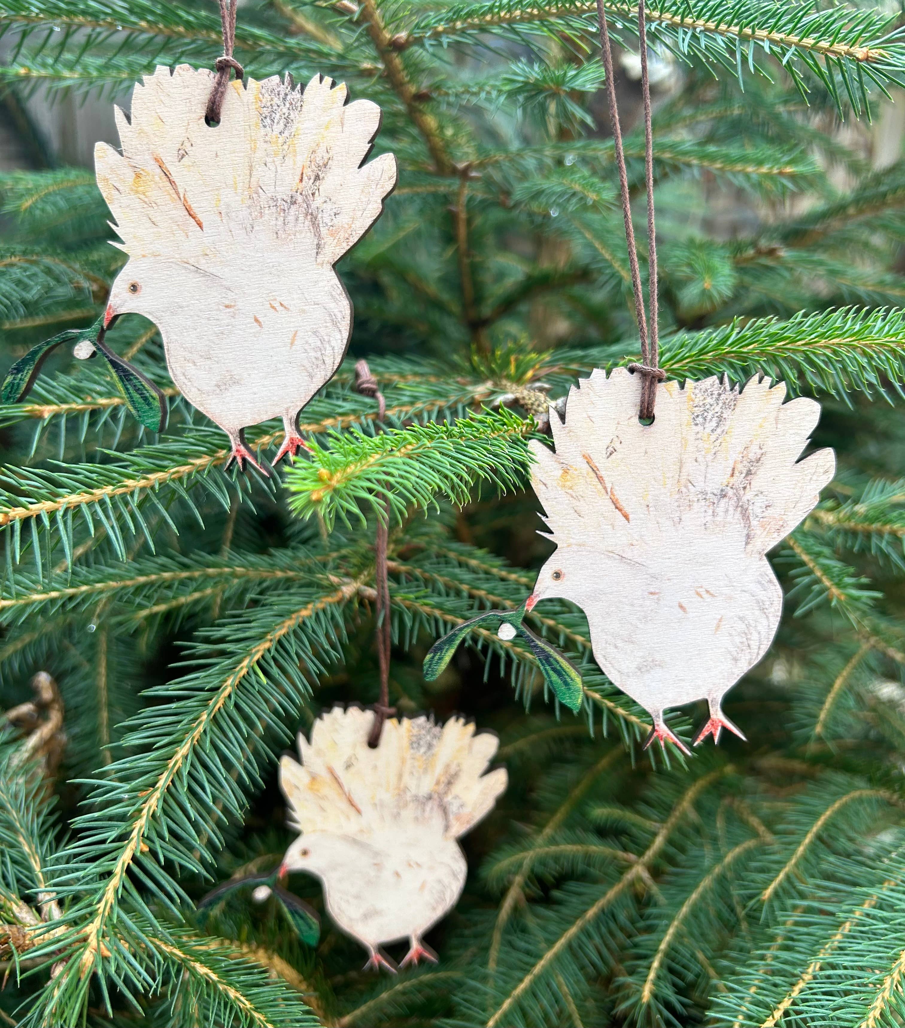 Fantail Dove Birch Plywood Decoration 