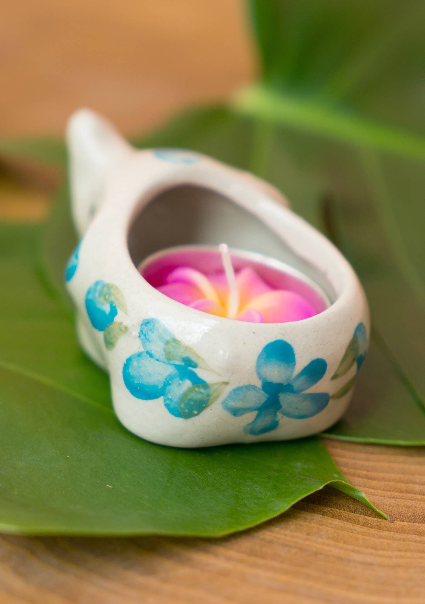 Ceramic Elephant With Flower Tealight
