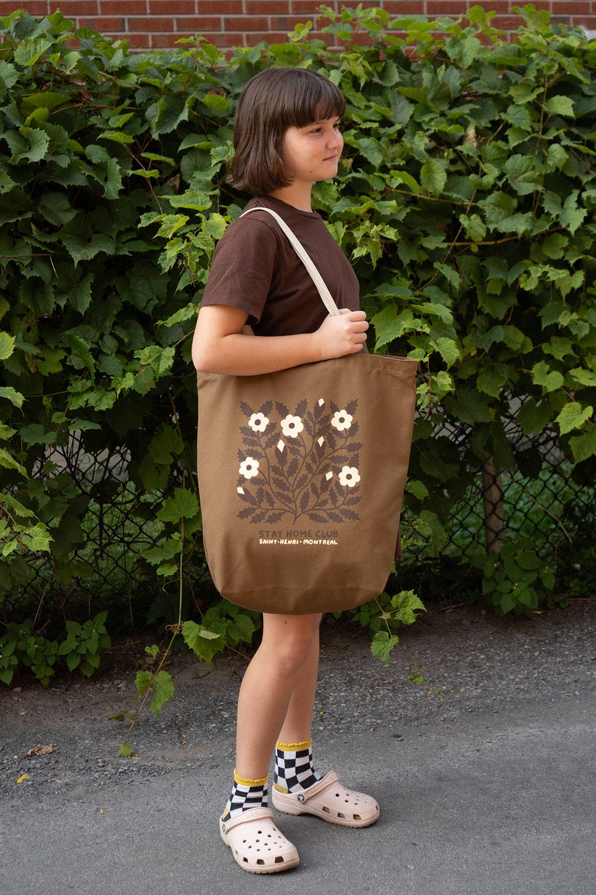 Blooms 1858 Big Zip Tote Bag