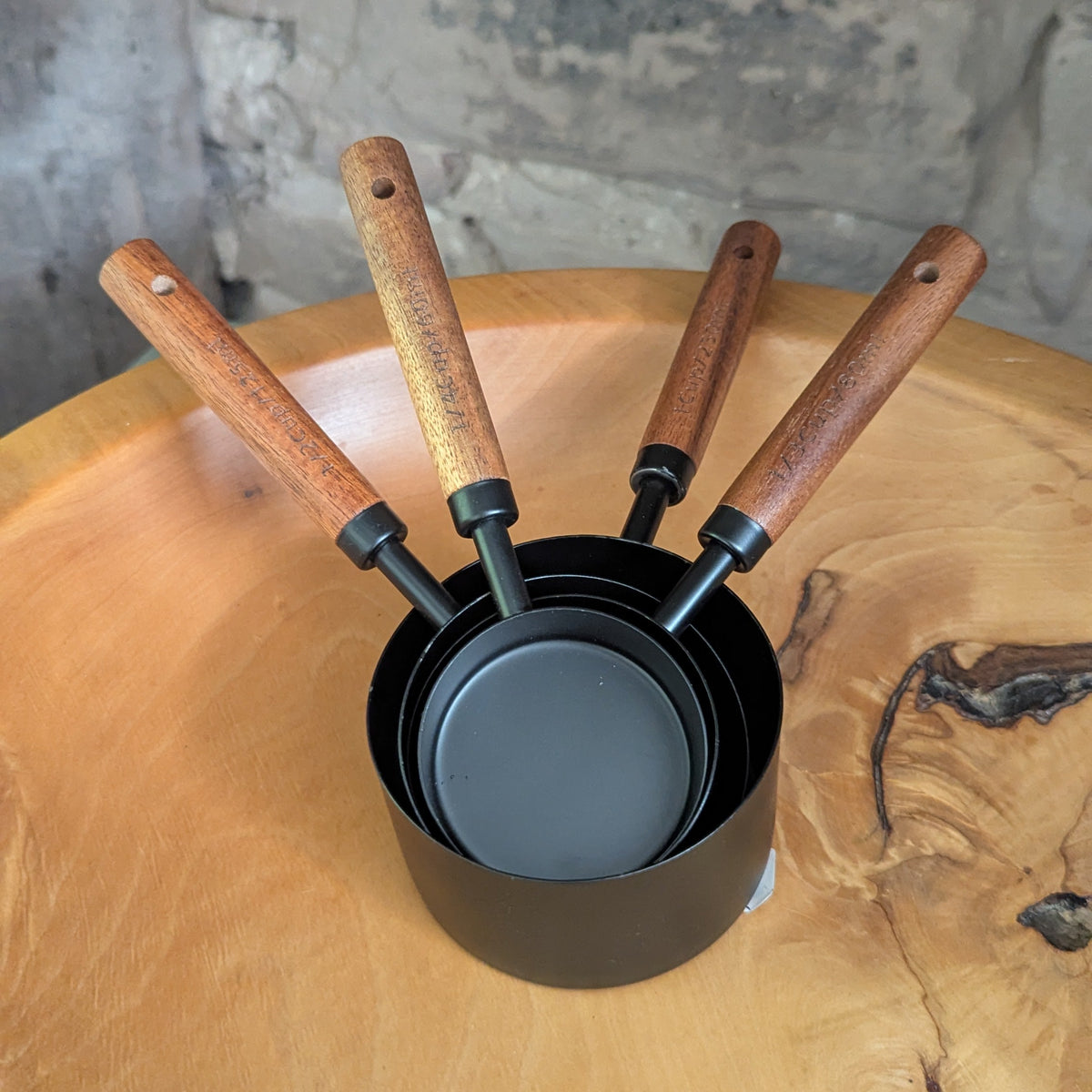 Black Measuring Cups