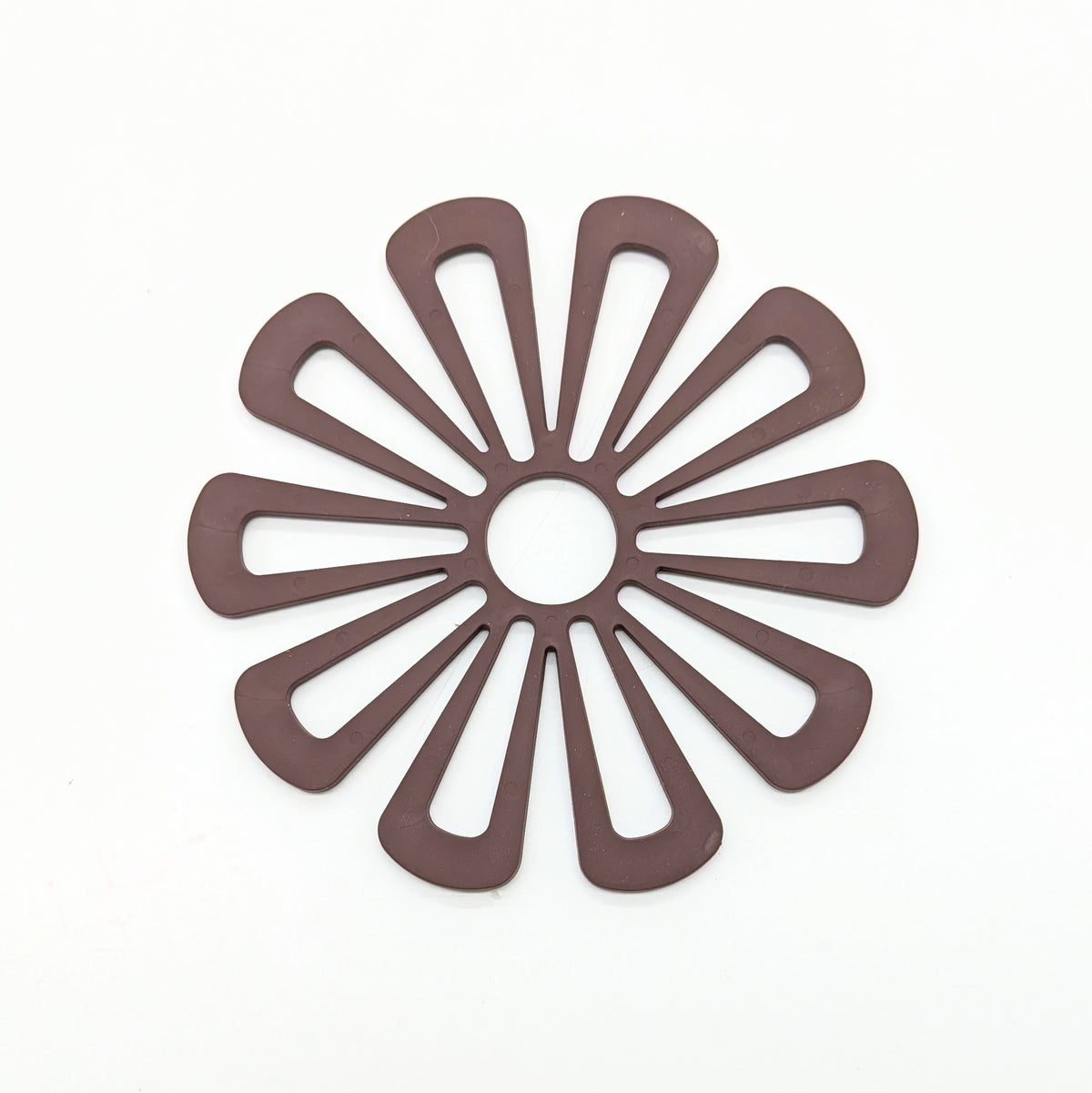Daisy Trivet