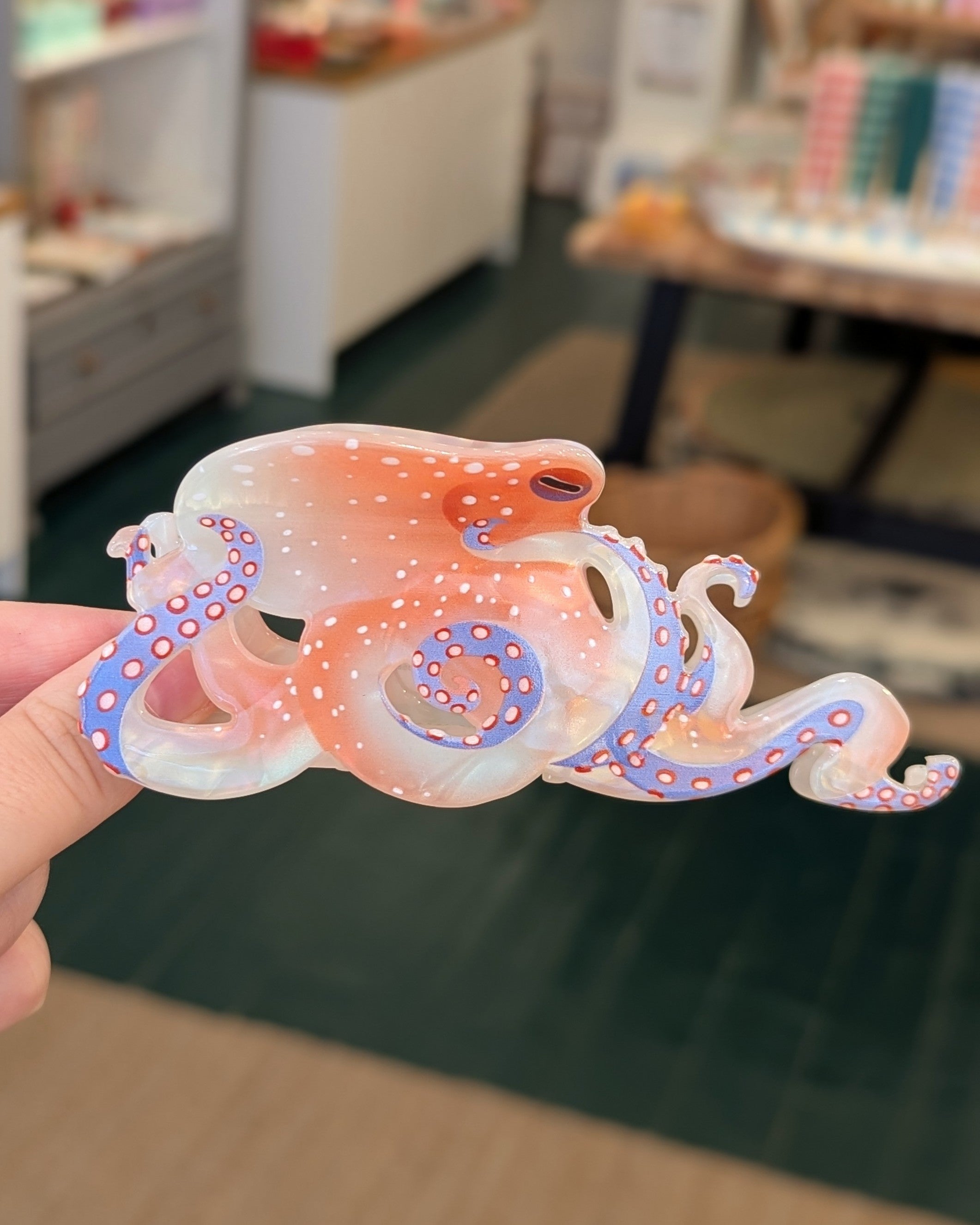 Octopus Hair Clip - Pearlescent