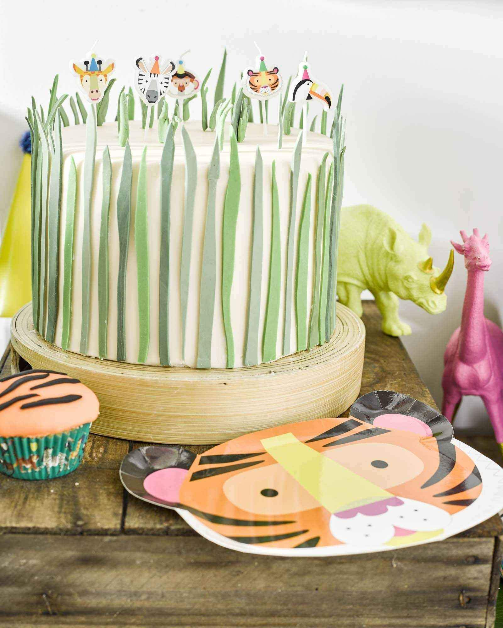 Party Animal Cake Candles